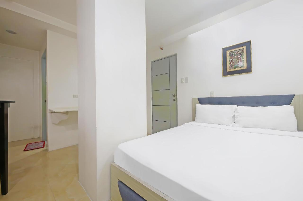 Oyo 896 Silverio Suites Manila Eksteriør bilde